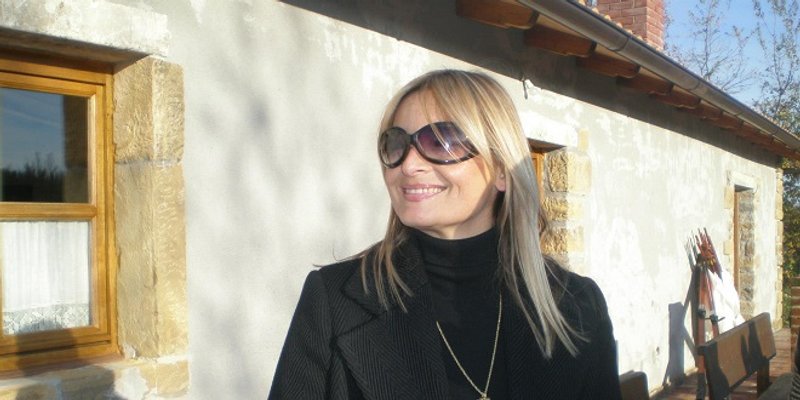 Pečarević: Svjedočimo ružnom iživljavanju trenutno vladajućih nad ženom koja se usudila misliti svojom glavom