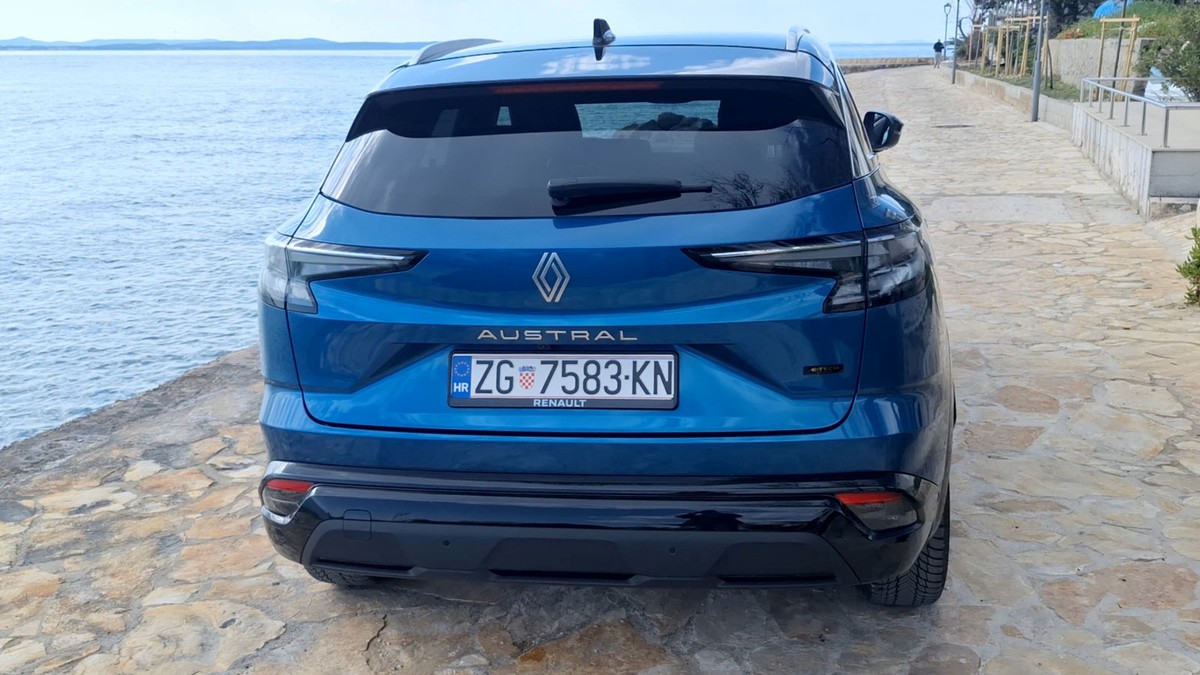 [TEST AUTA] Renault Austral E-Tech Hybrid - najbolji obiteljski SUV?