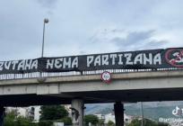 VIDEO KOJI SE DIJELI Snimka postavljanja poruke na Barutani uz prigodnu pjesmu