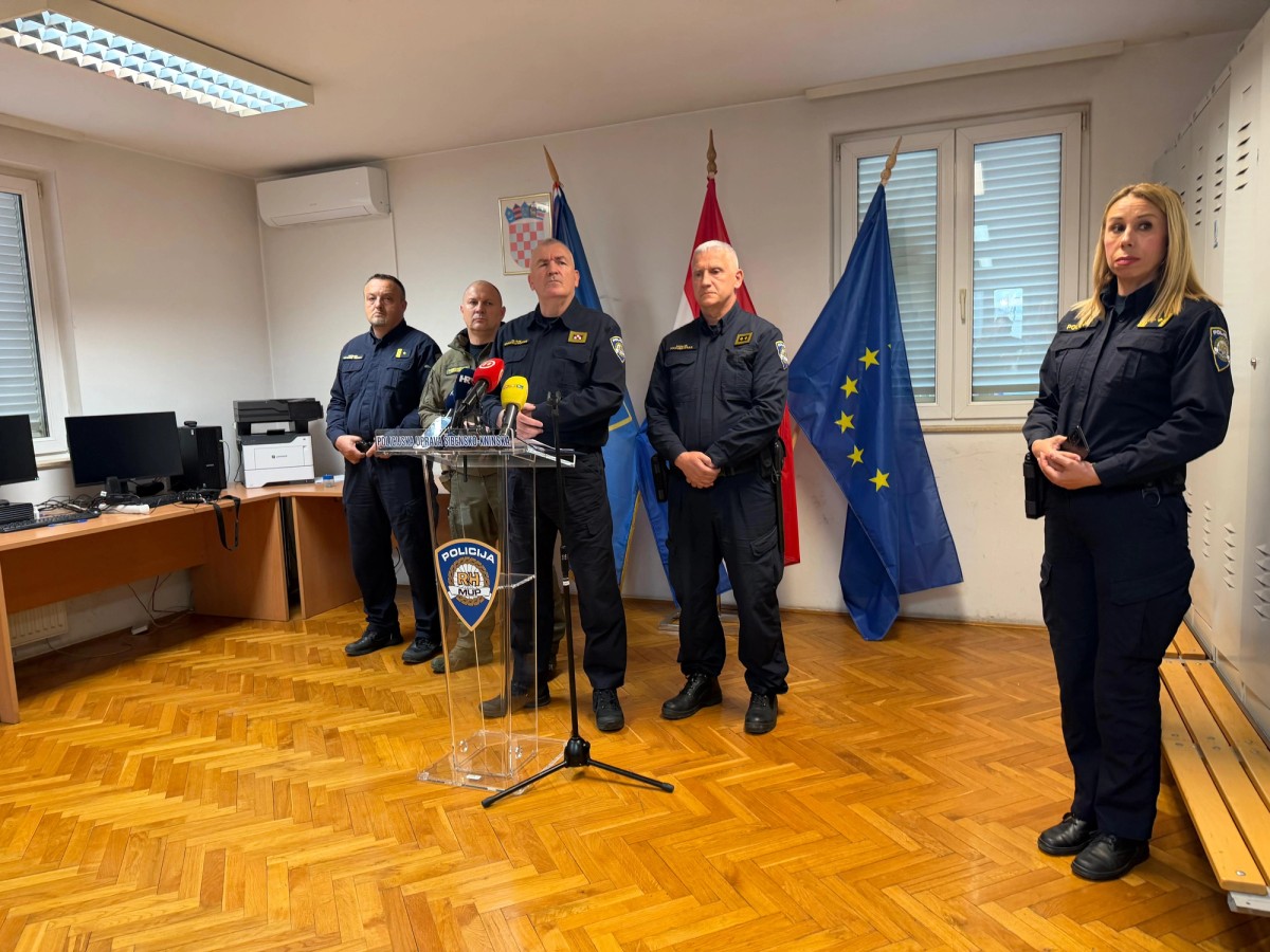 FOTO/VIDEO: IZVANREDNO STANJE U DRNIŠU Ubojica još na slobodi