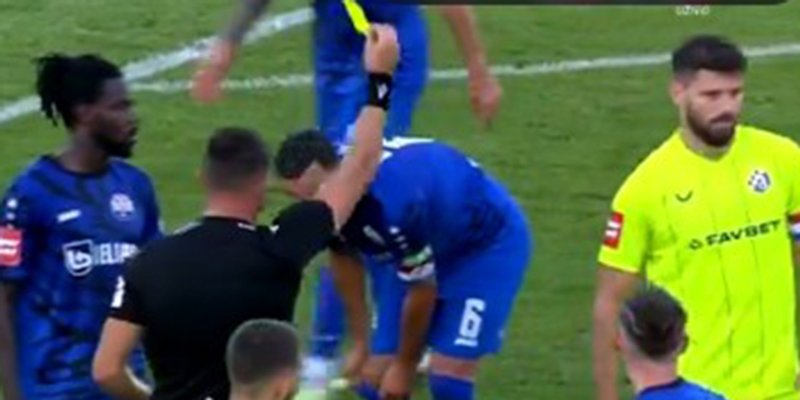 SLOVENAC PAO NA ISPITU: Pogledajte kako je Skomina prokomentirao situaciju kad je Petković s leđa udario Agbekpornua