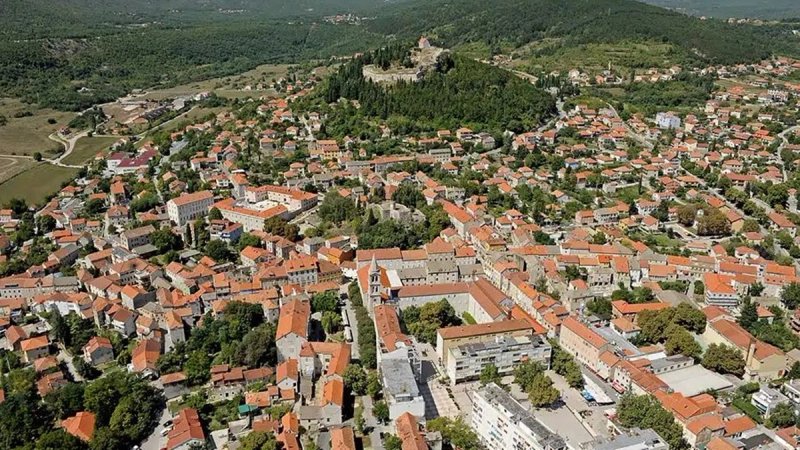 Jukić: HDZ i NL dr. Jadrijević izborili najnižu stopu poreza na dohodak za građane Sinja
