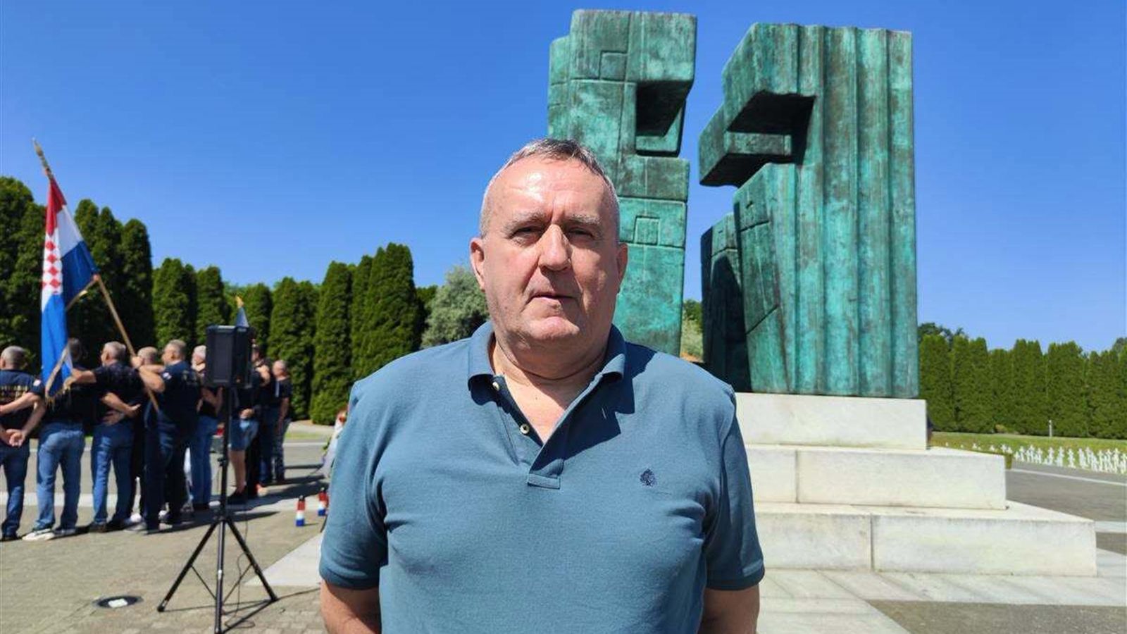VUKOVARSKI BRANITELJI 'Najoštrije osuđujemo gnjusan čin SDSS-a, sramotno je što država ne reagira'