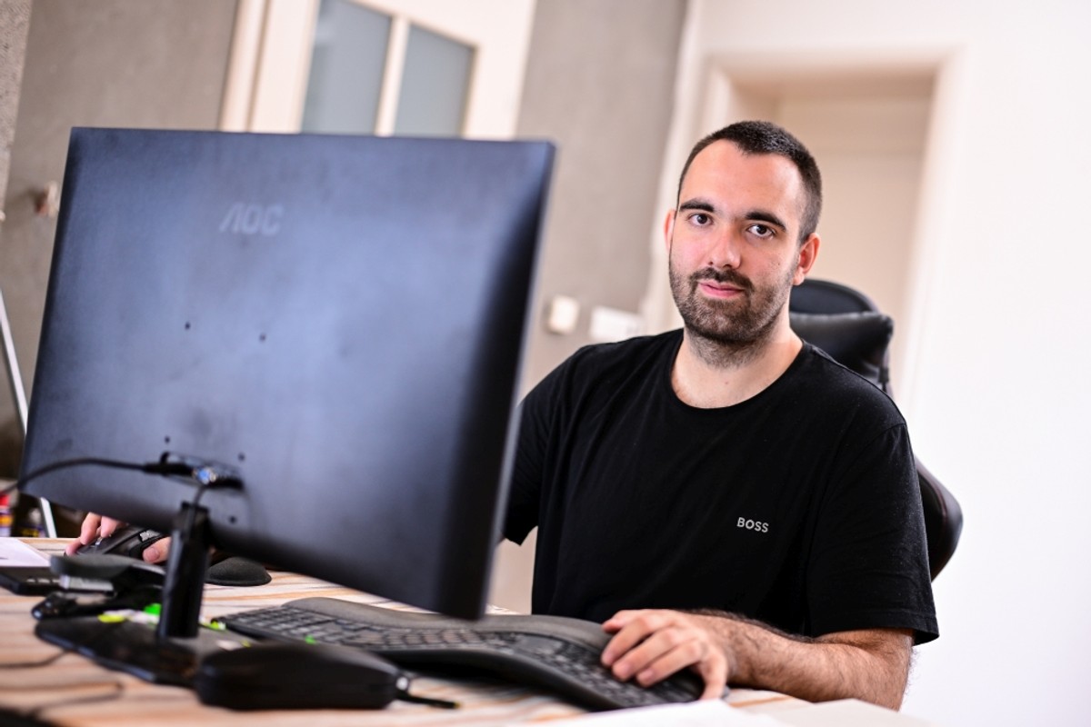 Aksijalni elektromotor, funkcionalni prototip i europska prijava patenta iz garaže u Otoku?