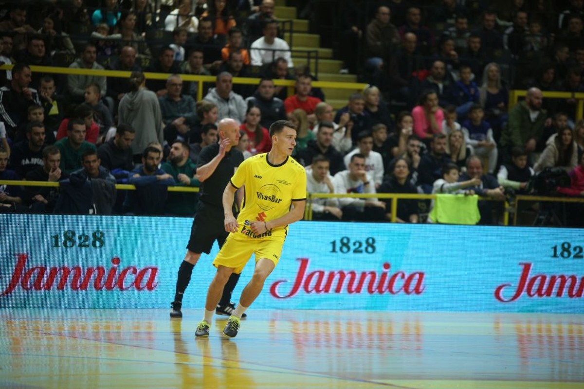 Četiri kafića | foto: Ivica Čavka