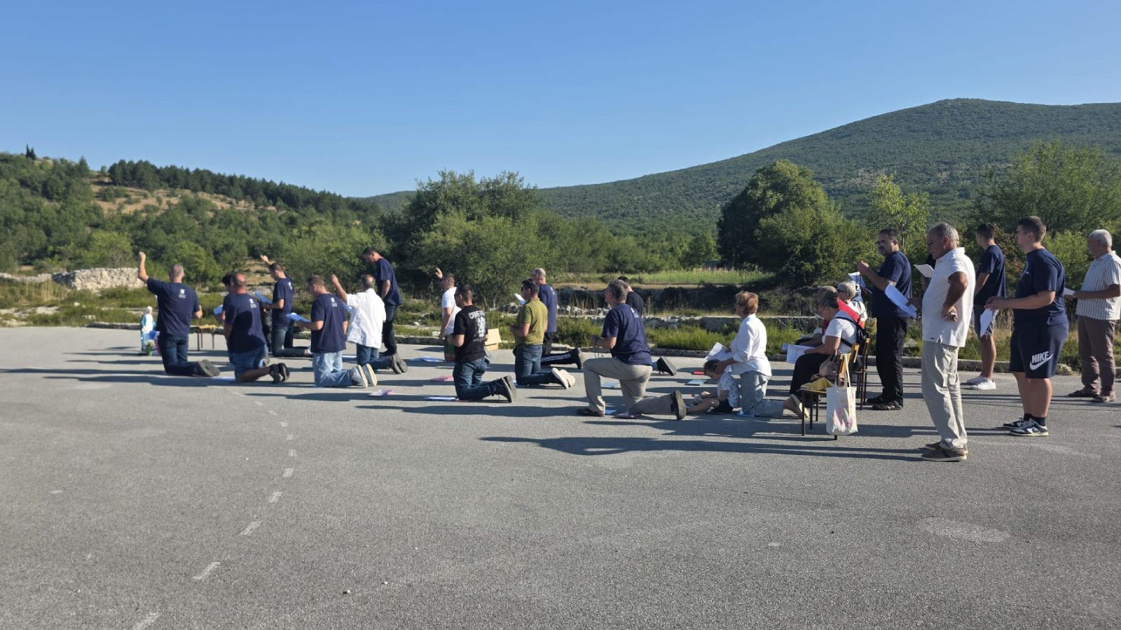 Na mjestu stare svećeničke kuće godinu dana mole krunicu: Danas ih je posebno dirnulo jedno svjedočanstvo