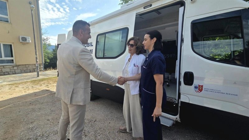Uspostavljena još jedna mobilna ambulanta u Dalmaciji: 'Pacijenti su iznimno zadovoljni'