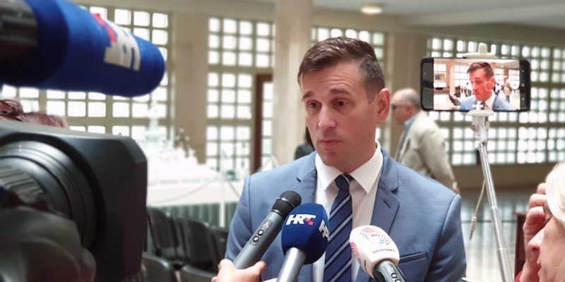 ODLUKA ZA TJEDAN DANA Šuta pobijedio, ali mora u drugi krug s Čaljkušićem 