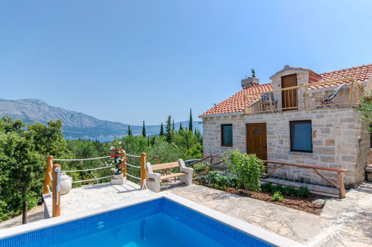 FOTOGALERIJA Top 3 kuće na osami s bazenom!