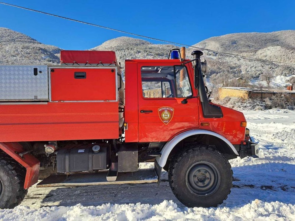 Vatrogasci saniraju posljedice nevremena, najveći angažman zabilježen u jednoj dalmatinskoj županiji i Zagrebu