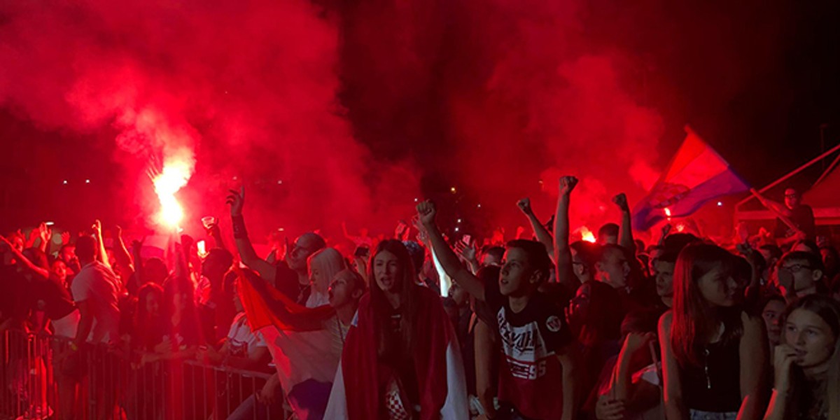 ZAVRŠIO KONCERT U SOLINU Thompson: Nekima je sporna 'Bojna Čavoglave', sporna je njima i hrvatska država!