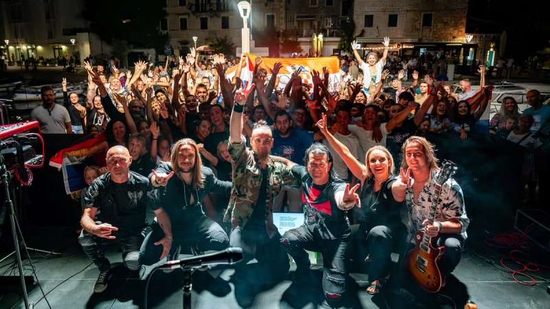 VIDEO Objavljen novi spot za pjesmu 'Oluja' Thompson Tribute Banda Svetinja