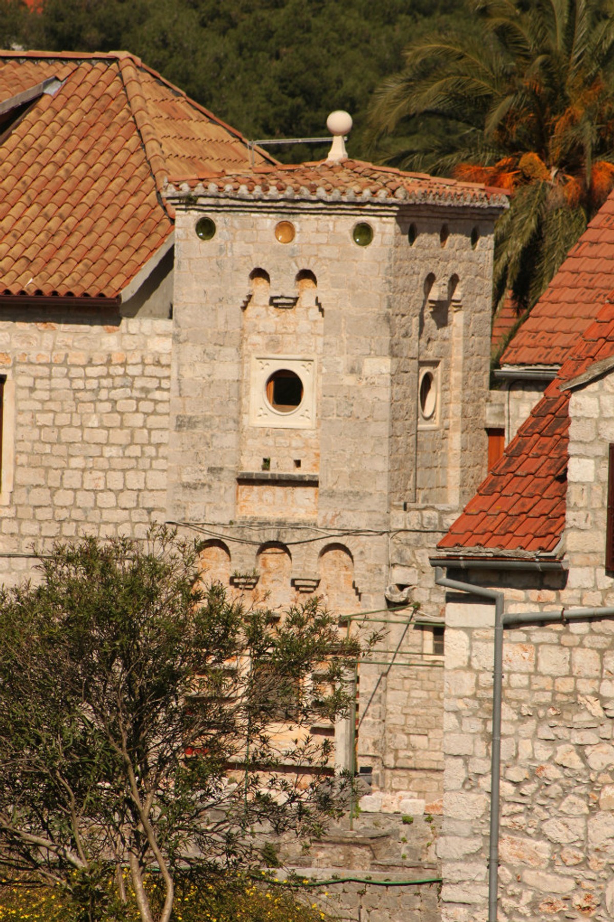 Pročitajte kako je alžirski beg Uluč-Ali napao Hvar i koje su se sve svjetske sile borile za otok