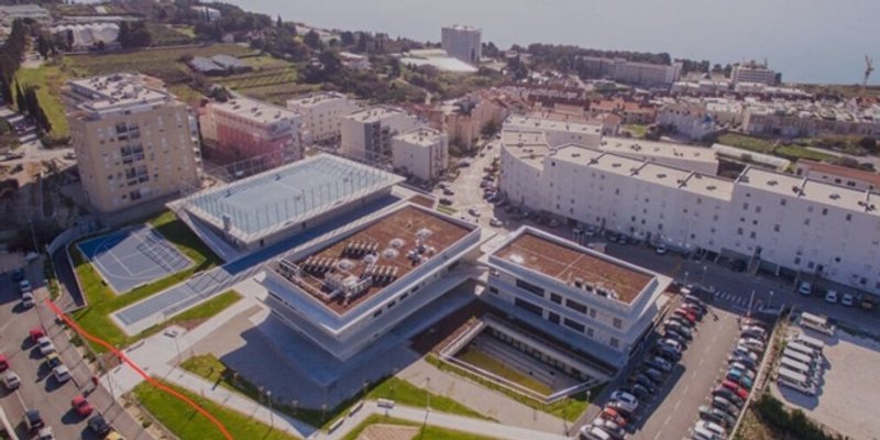 ŽNJAN - PAZDIGRAD Roditelji traže rješenje za siguran iskrcaj djece pred školom