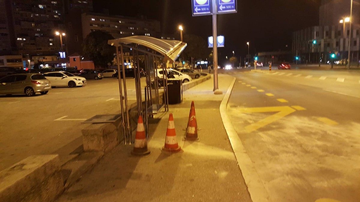 BIZARNA NESREĆA U SPLITU: Pokušao upaliti auto na nizbrdici, pa mu 'pobjegao' na autobusnu stanicu