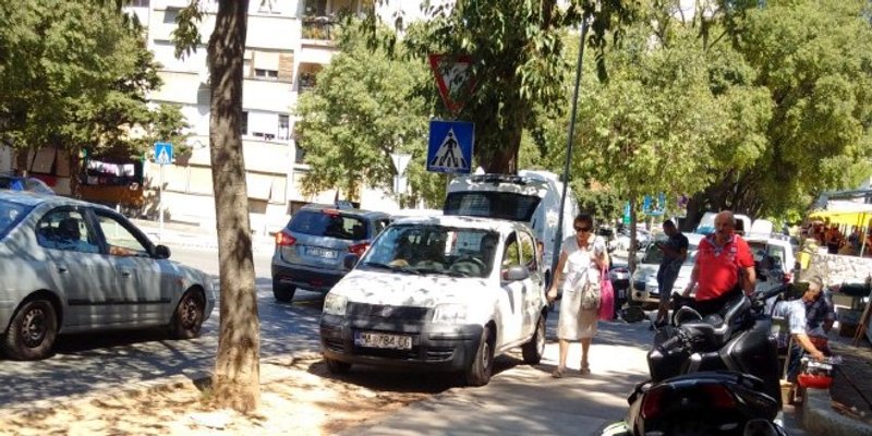 VAPAJ GRAĐANA PLOKITA: 'Nemamo gdje parkirati, to je neizdrživo!'