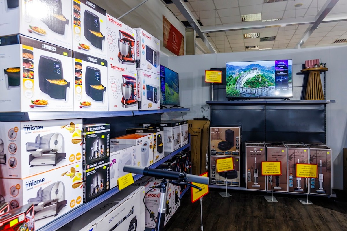 Best Price u Kaštelima opet ruši rekorde: 4K televizori od 169 eura, a evo što je još brutalno sniženo