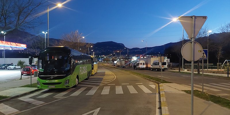 Predsjednik GK Neslanovac: Parkiranje kamiona i autobusa ugrožava promet i sigurnost školaraca