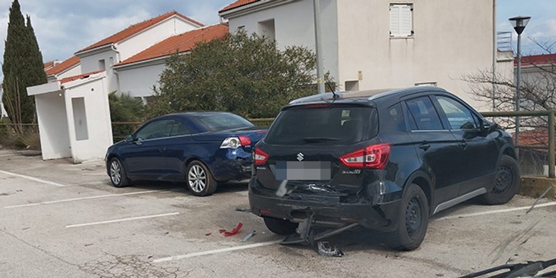 NEČUJAM Poznati splitski ugostitelj sudjelovao u prometnoj nesreći, oštećeno nekoliko vozila