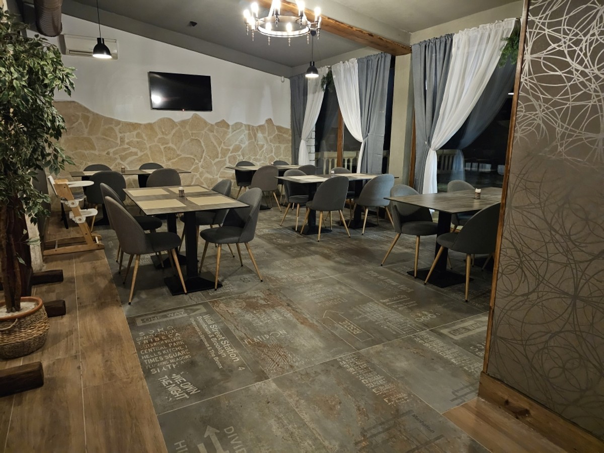 ZABAVA UZ GLAZBU UŽIVO Konoba Tapun predstavila program