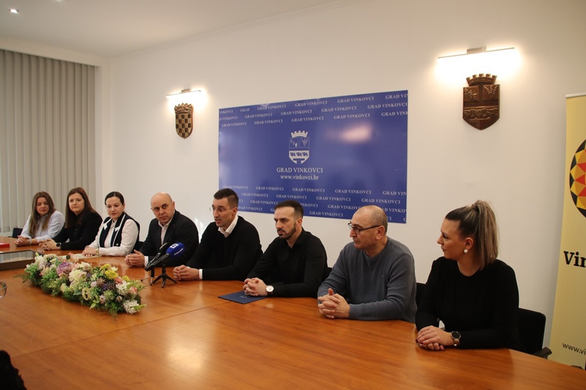 Ovogodišnje Vinkovačke jeseni pod sloganom 'Vlak slavonske ravnice'