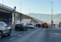 PROMETNA U SPLITU Automobil završio na boku