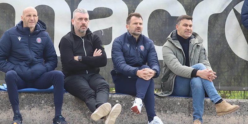 Zanimljivo društvo na juniorskom derbiju