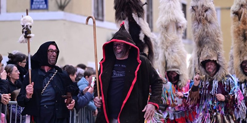 FOTO/VIDEO Pokladna tradicija oživljava u Sinju: Ovcu subotu 9. Smotra mačkara