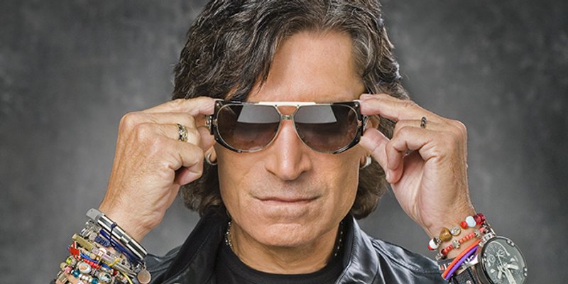 BAJKOVITI BOŽIĆ Jasmin Stavros u srijedu nastupa u Perivoju