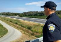 Policija 'presretačem' snimila kamion koji je u naselju vozio 126 km/h