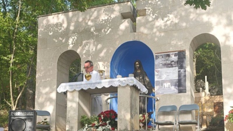 Hodočasnici iz Njemačke stižu u selo kod Sinja, posjetit će mjesto koje se povezuje s Gospinim ukazanjima