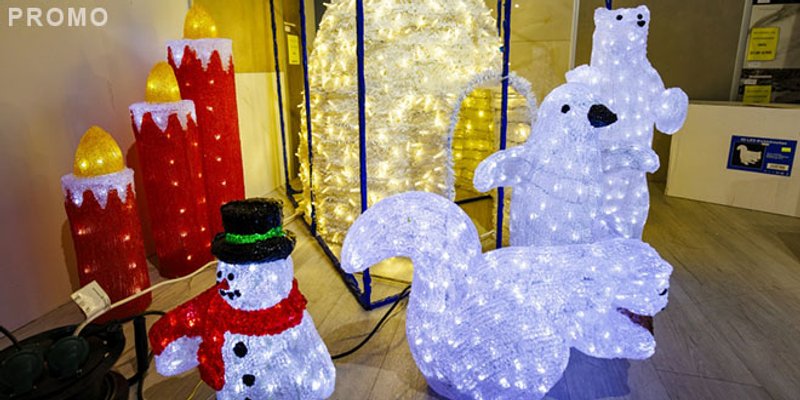 Božićna groznica trese Dalmaciju: U kaštelanskom outletu krenuo Black Friday! Božićni asortiman na 50% popusta, a na rasprodaji su stabla maslina i limuna