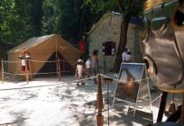 XVIII. Burnumske ide: Kulturno-zabavni program inspiriran rimskom baštinom ove godine se održava u Eko kampusu 'Krka' u Puljanima