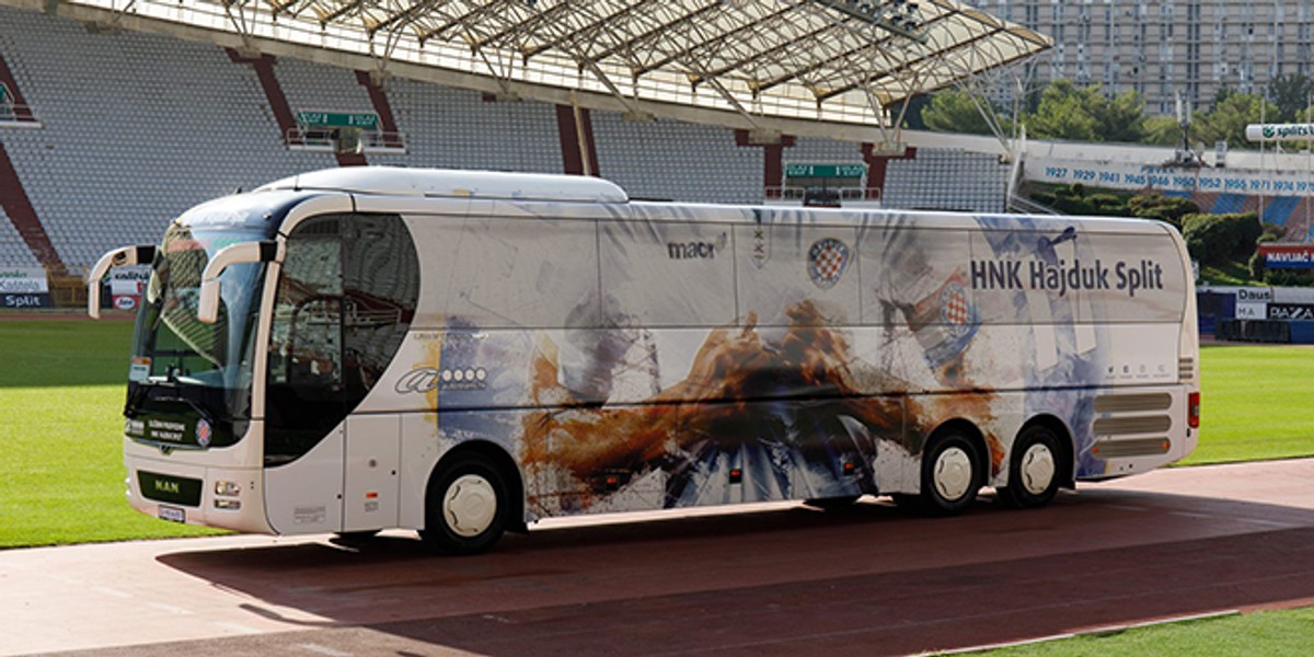Hajduk predstavio novi klupski autobus