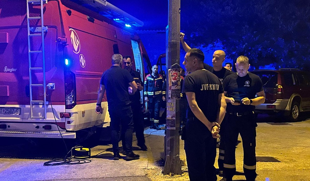 FOTO/VIDEO: POŽAR U ŽRNOVNICI Spašeno više kuća, bdije se i u Gornjem Sitnom