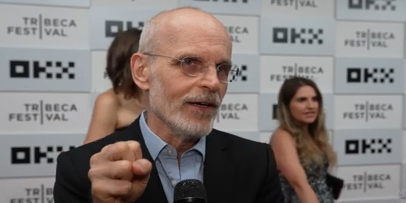 JEDE PAŠTICADU I PUŠTA MIŠU ZOMBIJIMA Novi Walking Dead ima nevjerojatnog sadistu, zovu ga Hrvat