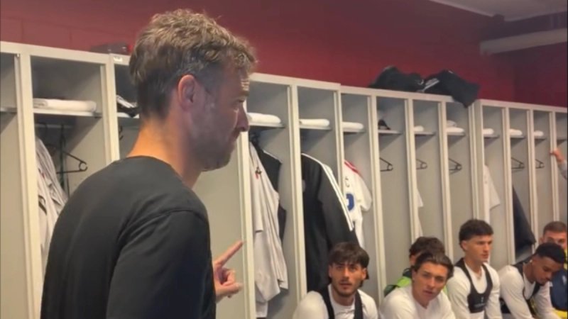 VIDEO: Pogledajte što je Garcia rekao igračima u svlačionici poslije velikog trijumfa