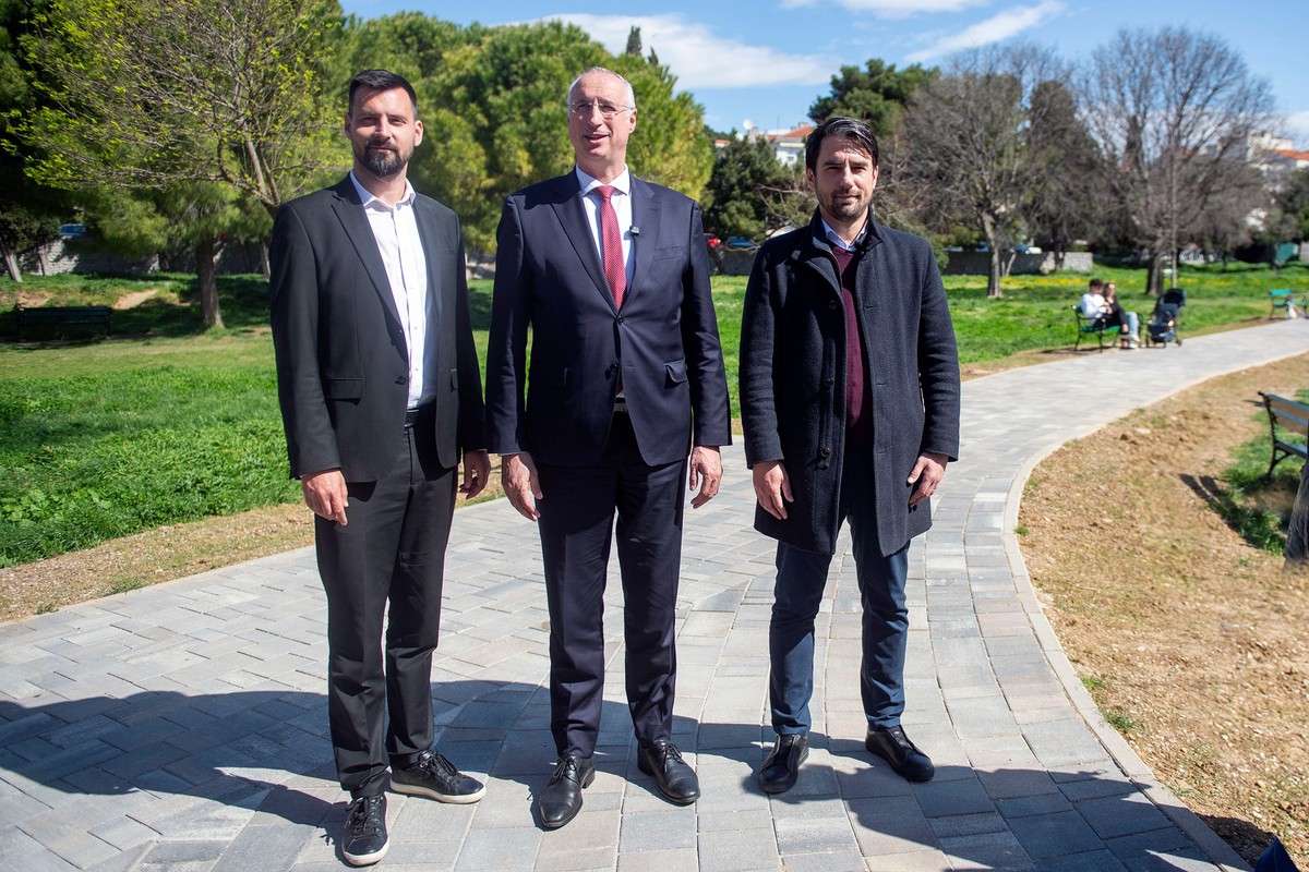 U ZVONČAC SE ULAŽE MILIJUN EURA Gradonačelnik Puljak najavio novu fazu