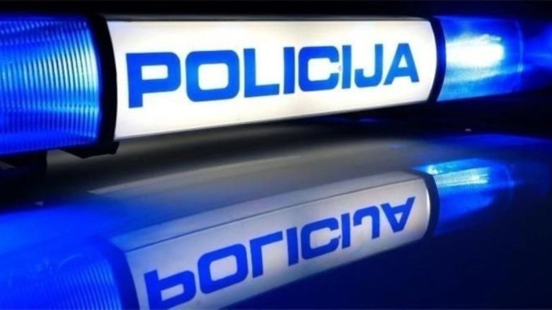 policija