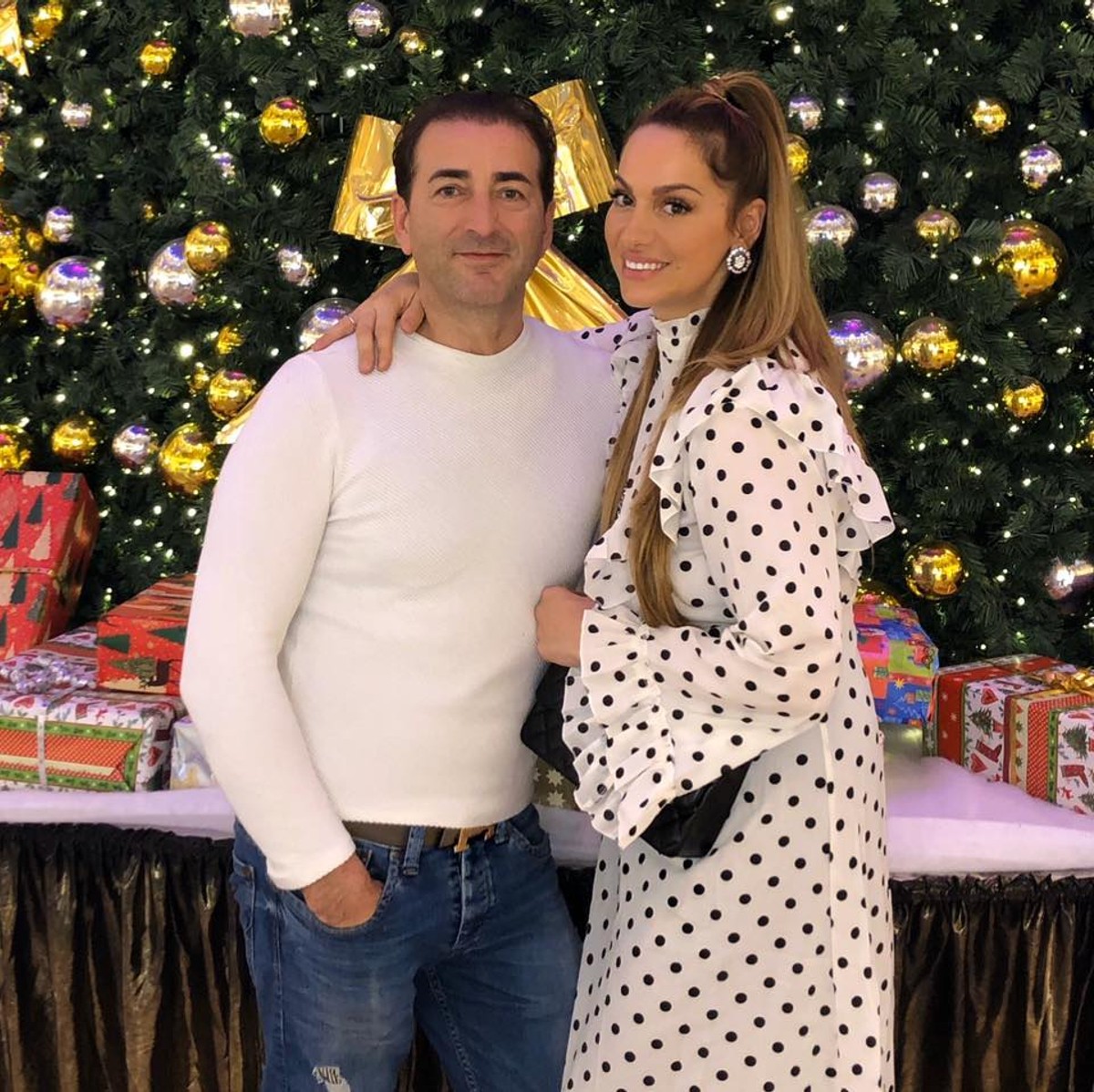 SIMONA (GOTOVAC) MIJOKOVIĆ 'Bila sam u paklu droge i prostitucije i vjera me spasila, a nakon jedne molitve zarastao mi je carski rez'