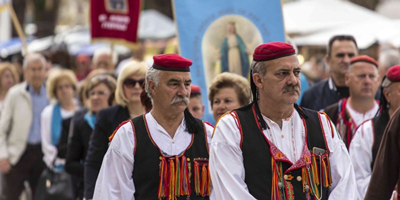 Sudamja kroz objektiv: Još jedna fotogalerija s jučerašnje procesije 