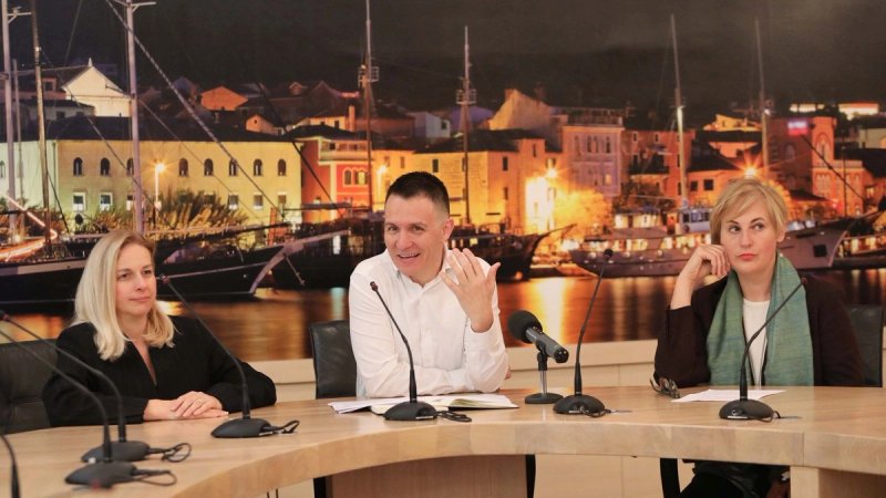 Makarska pokreće uređenje Osejave, jedno od najvećih ulaganja u gradske zelene površine vrijedno 1,8 milijuna eura