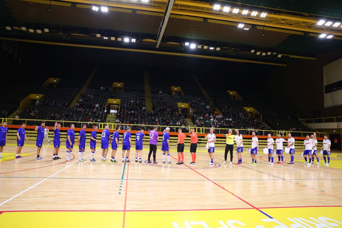 Veterani Hajduka i Dinama