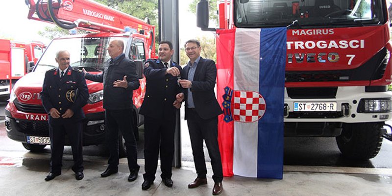 Vatrogasci dobili nova vozila