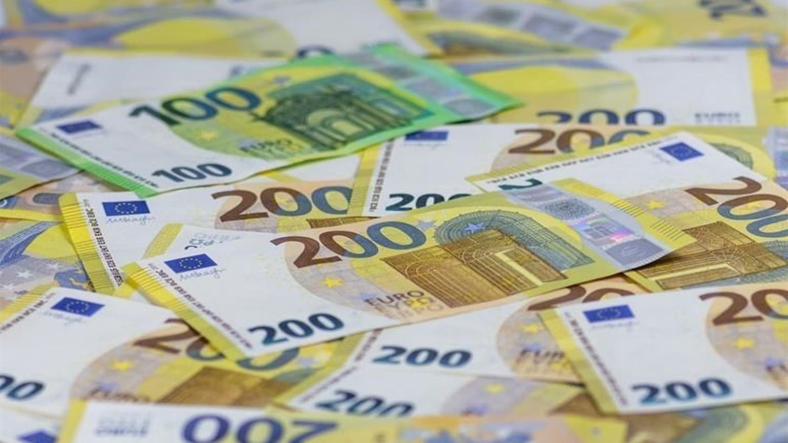 Objavljeno izvješće o deficitu i javnom dugu: Hrvatska i dalje unutar maastrichtskih kriterija