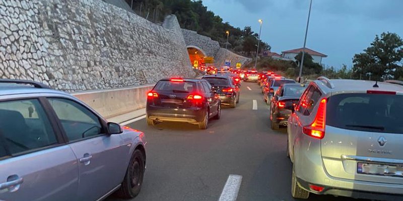 Zatvorena brza cesta prema Solinu