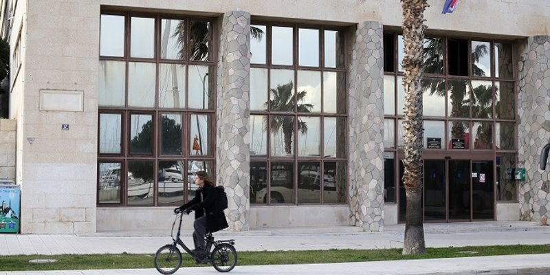 REVIZIJA KORISNIKA: Proslavljeni splitski olimpijac i operni kazališni prvak moraju vratiti gradski stan