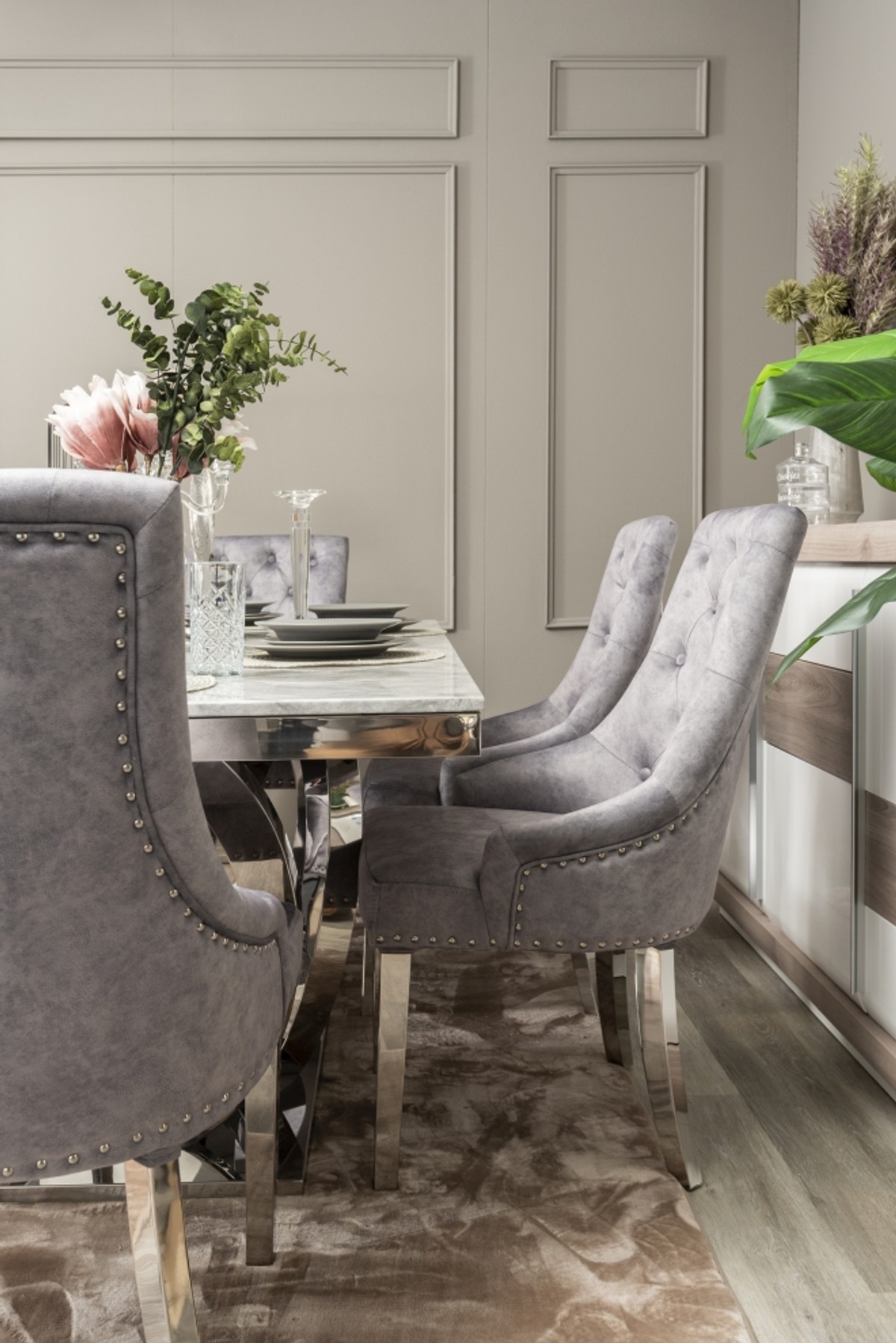 Donosimo 5 trendi tipova stolica za uređenje blagovaonice