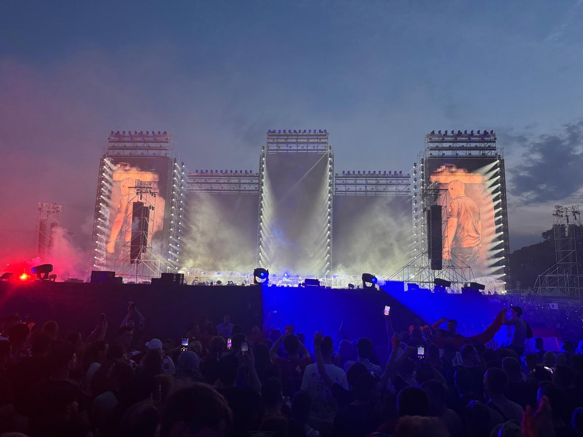 ZAVRŠIO KONCERT NA HIPODROMU Thompson: 'Ovo će se pamtiti!'