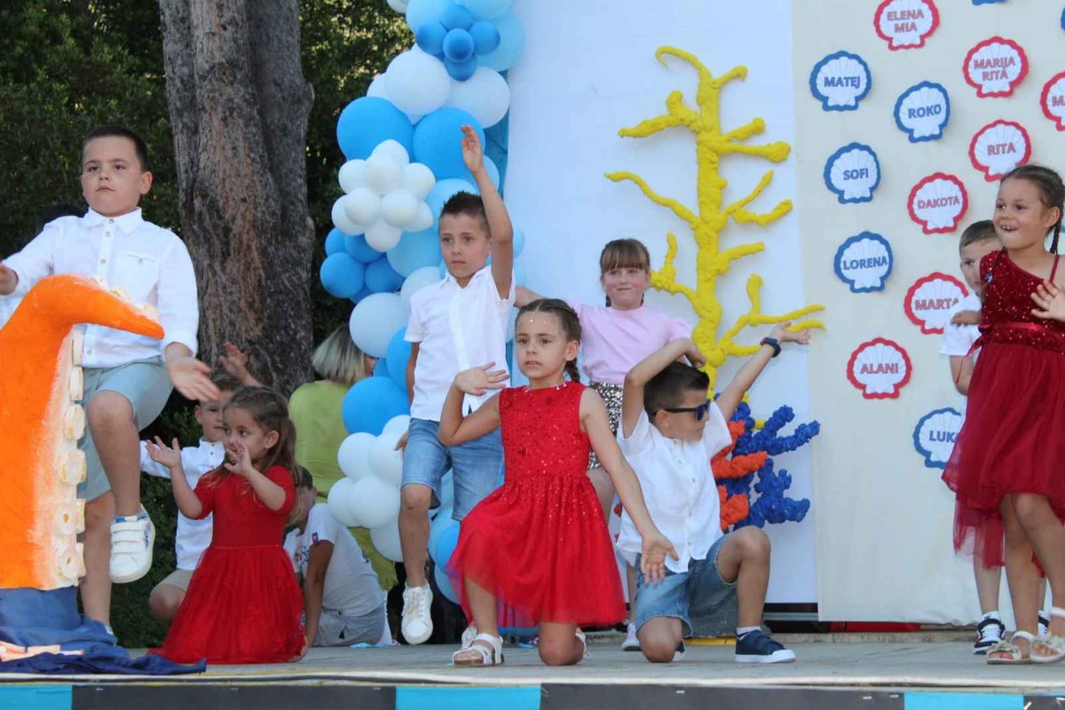 Rekordan broj predškolaca u Dugom Ratu: Na jesen u školu kreće 70 prvašića